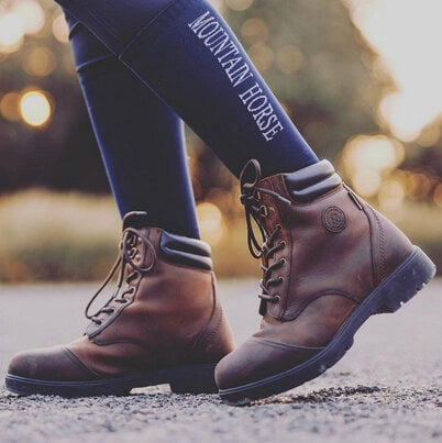Abeelding van de Mountain Horse WIld RIver Lace in de kleur bruin
